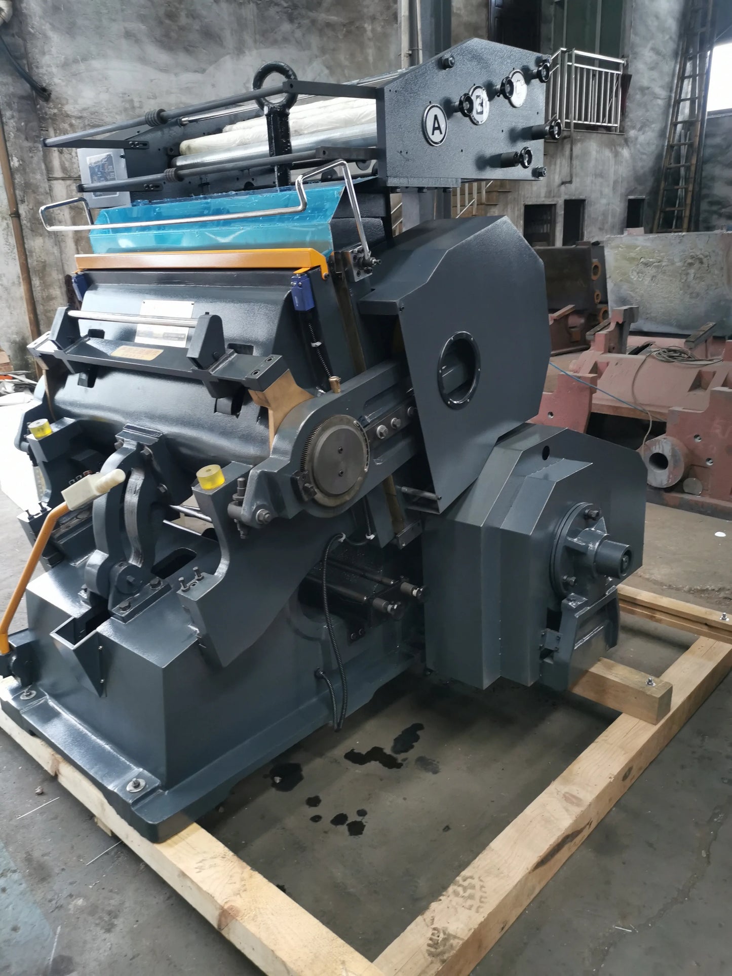 【Best-selling】750-1200 All Size Automatic Flat Bed Label Paper Box Die Cutting Machine Carton Printing Slotting Die-cutting Crea