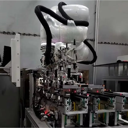 Industrial 10 Kg Payload 1300 MM 6 Axis Cobot Robot Arm UR10 CB3